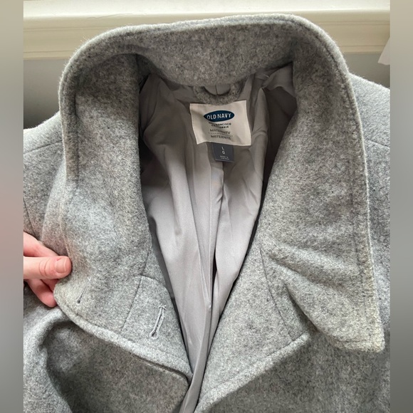 Old Navy Maternity Coat Size Large— Like New! - Picture 4 of 5